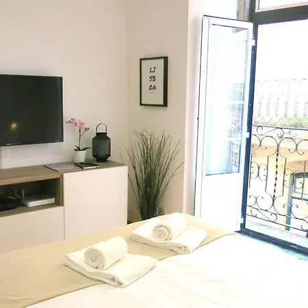 Apartment Beautiful In Mouraria Lisbon