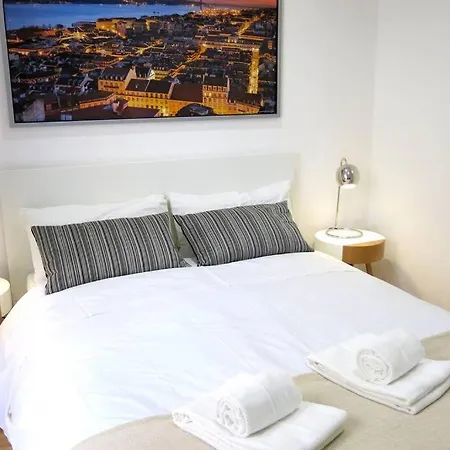 Apartment Beautiful In Mouraria
