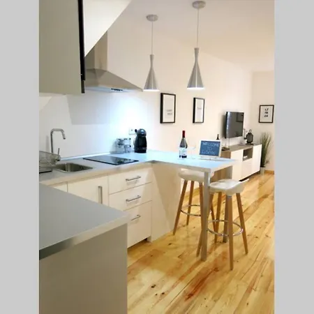 Apartment Beautiful In Mouraria